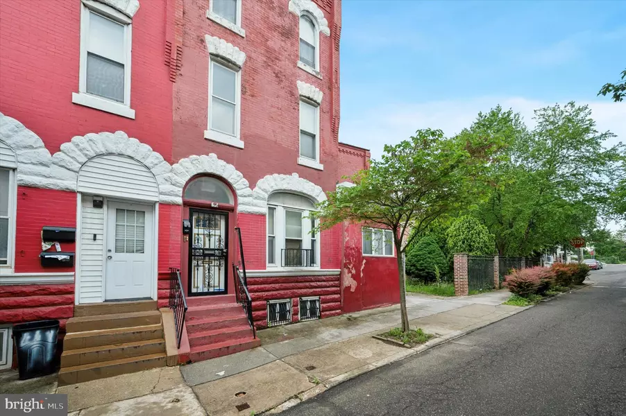 4136 CAMBRIDGE ST, Philadelphia, PA 19104