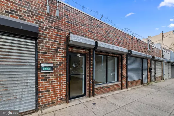 Philadelphia, PA 19133,2230 N FRONT ST