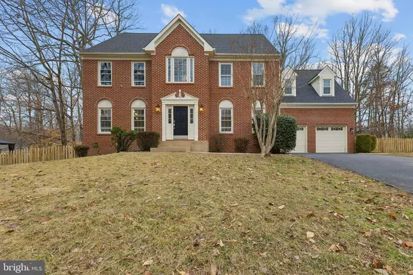 6 LYNCHESTER DR, Fredericksburg, VA 22406