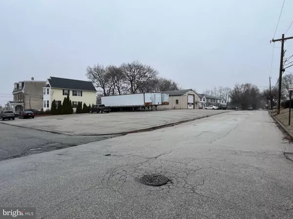 Phoenixville, PA 19460,530 TAYLOR ST