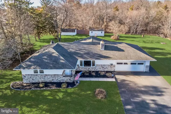 571 ROYERSFORD RD, Royersford, PA 19468