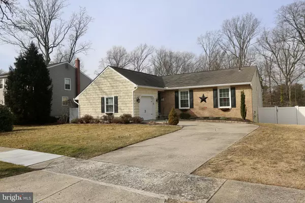 Turnersville, NJ 08012,33 PEMBROOK DR