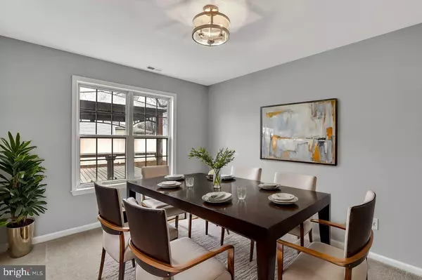 Burlington, NJ 08016,34 LONDON RD