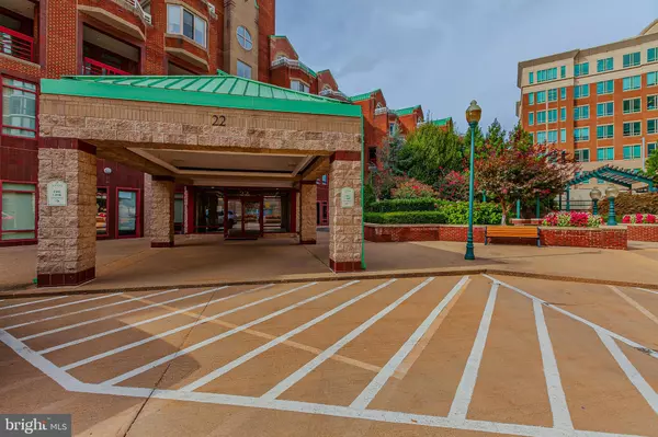 22 COURTHOUSE SQ #22-506, Rockville, MD 20850