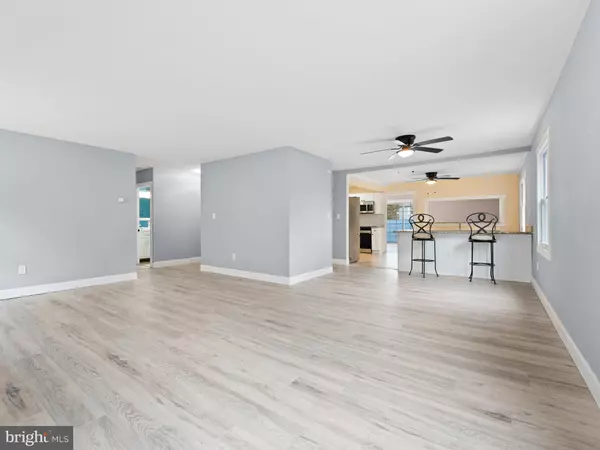 Willingboro, NJ 08046,24 MARSHALL LANE