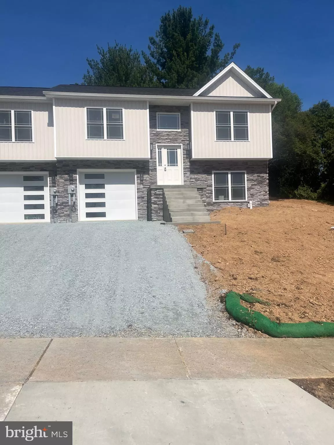Waynesboro, PA 17268,90 PRICE AVE S