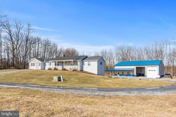 353 KERRSVILLE RD, Carlisle, PA 17015