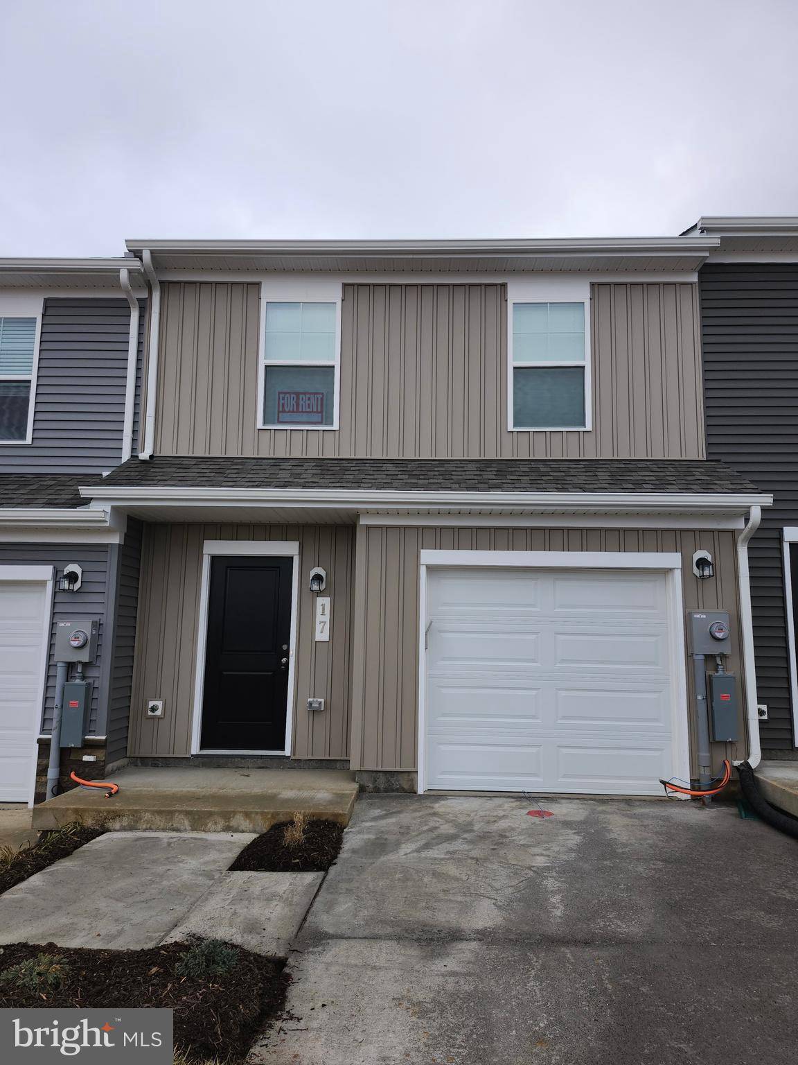 17 APOLLO ROAD, Charles Town, WV 25414