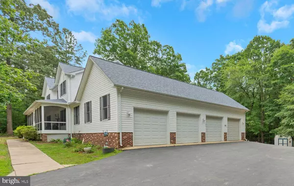 Leonardtown, MD 20650,23773 MEREDITH CT