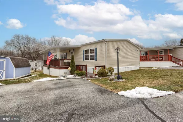 175 WESTBROOK DR, Ephrata, PA 17522