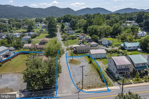 136 DARROWS LN, Cresaptown, MD 21502