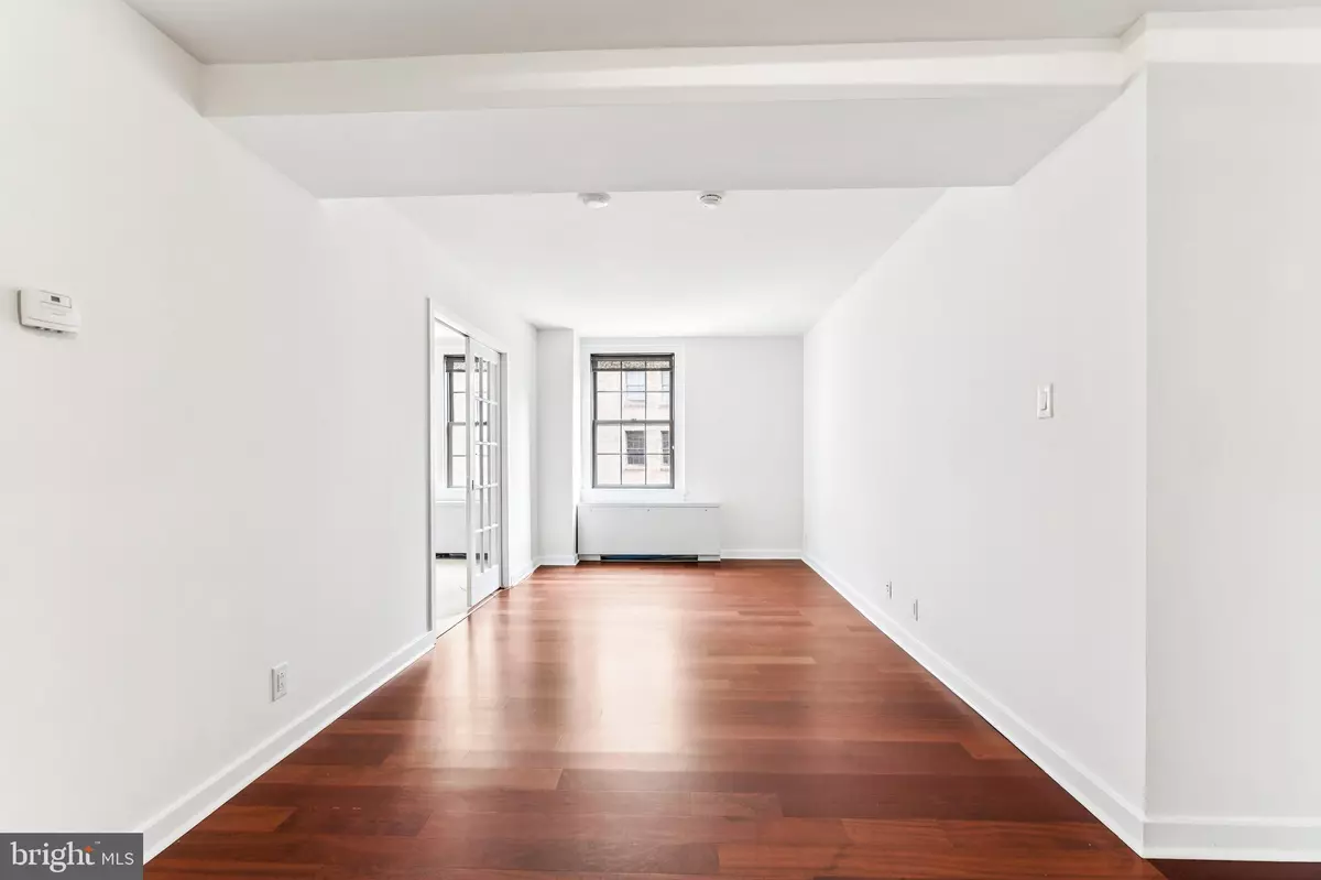 Philadelphia, PA 19103,219-29 S 18TH ST #1515