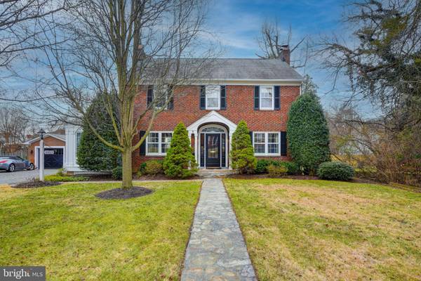 10513 CEDAR AVE, Fairfax, VA 22030