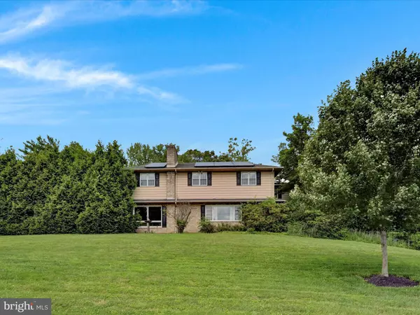 420 RIDGE RD, Orwigsburg, PA 17961