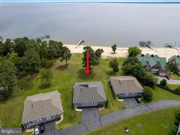 Piney Point, MD 20674,17270 CRAB POT LN