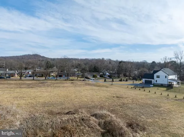 1140 MIDDLETOWN RD #LOT 2, Hummelstown, PA 17036