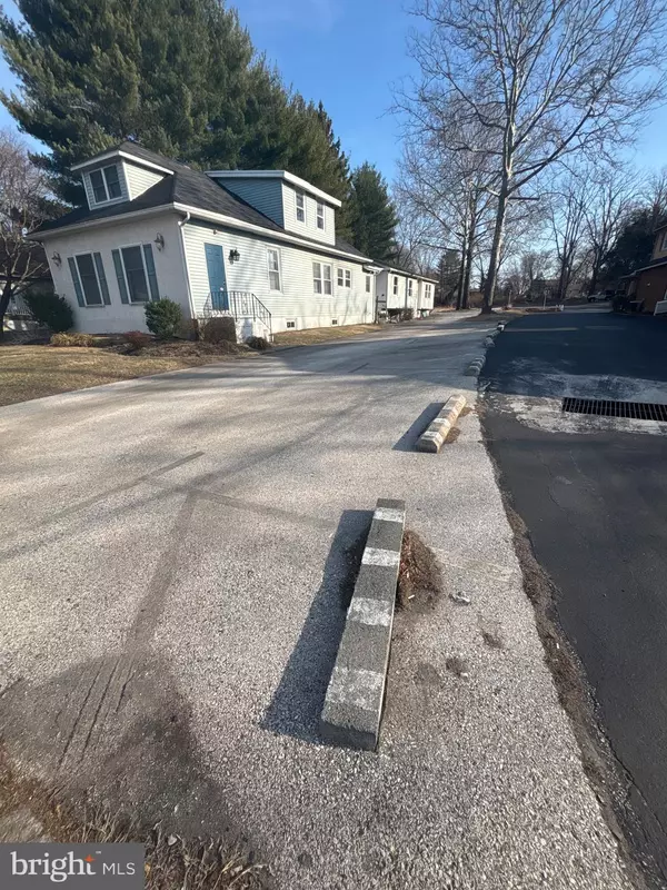 Audubon, PA 19403,2790 EGYPT RD