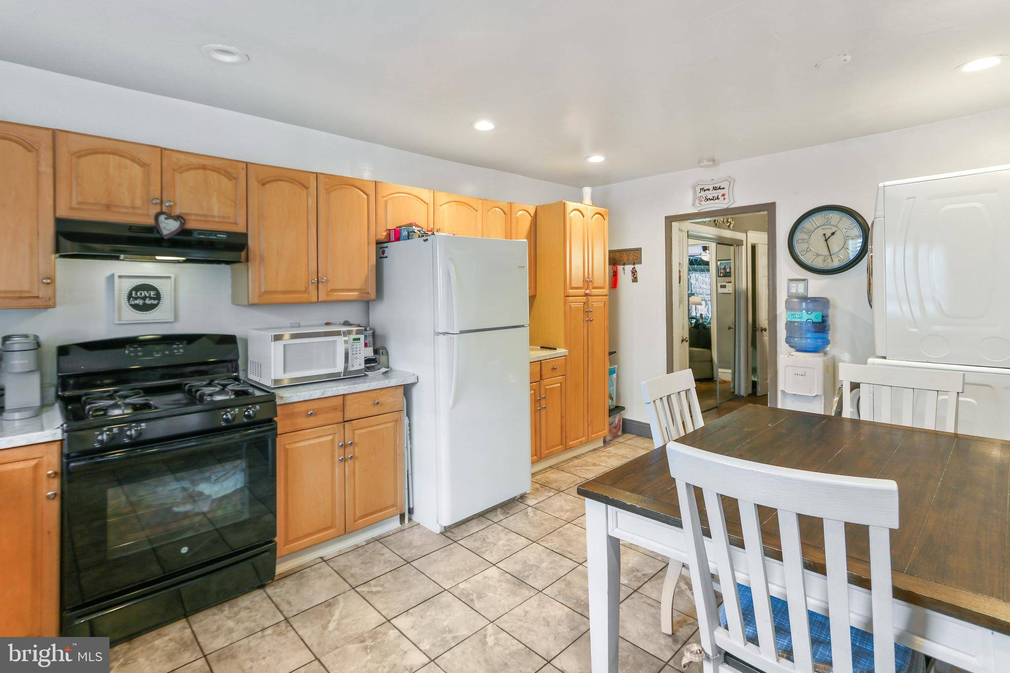 Philadelphia, PA 19124,5659 MIRIAM RD