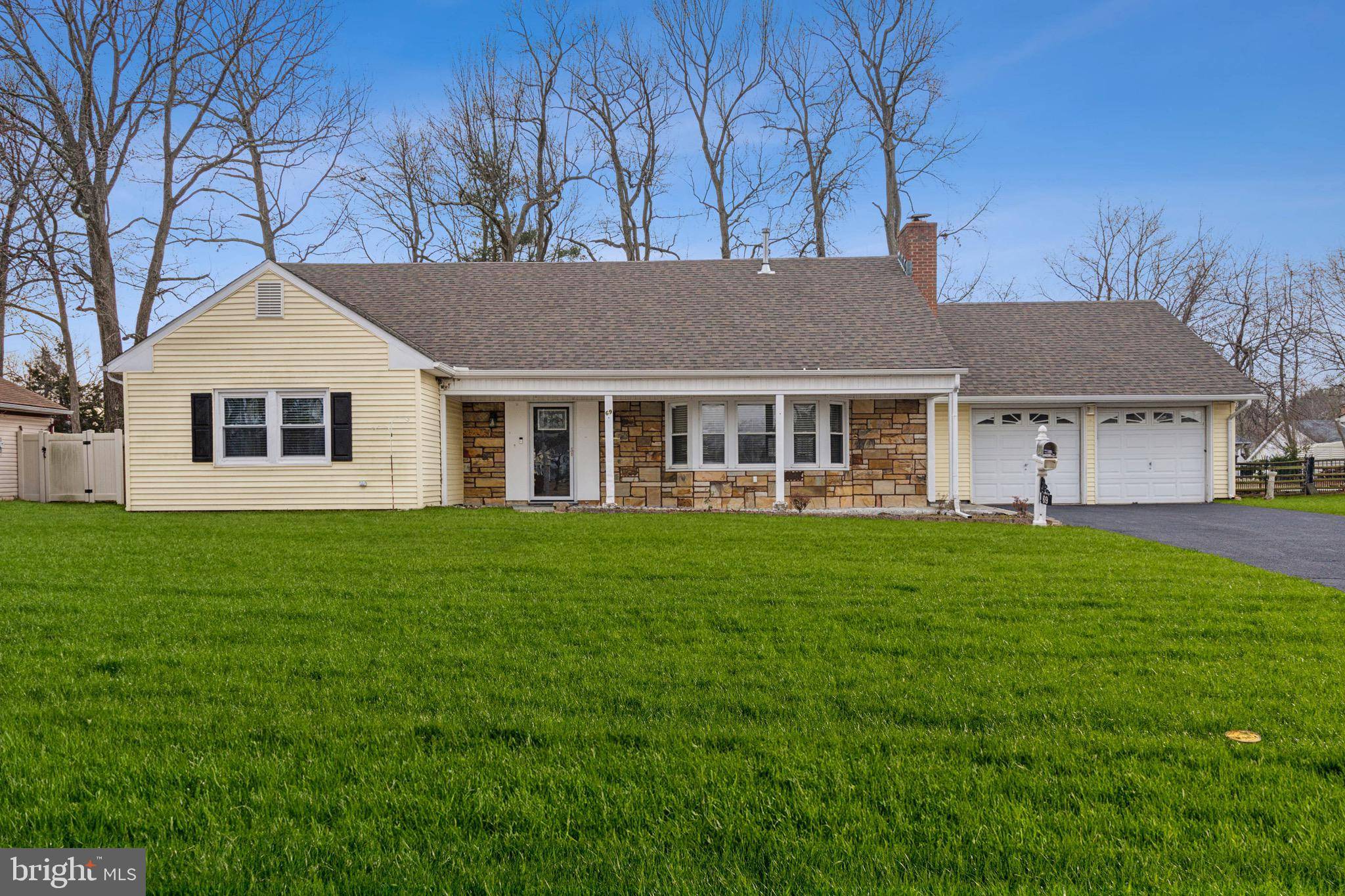 69 TORRINGTON LN, Willingboro, NJ 08046