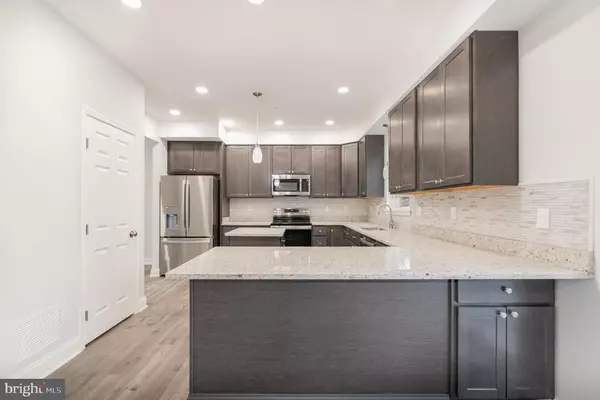 2026 HOLLY NECK RD Essex, MD 21221