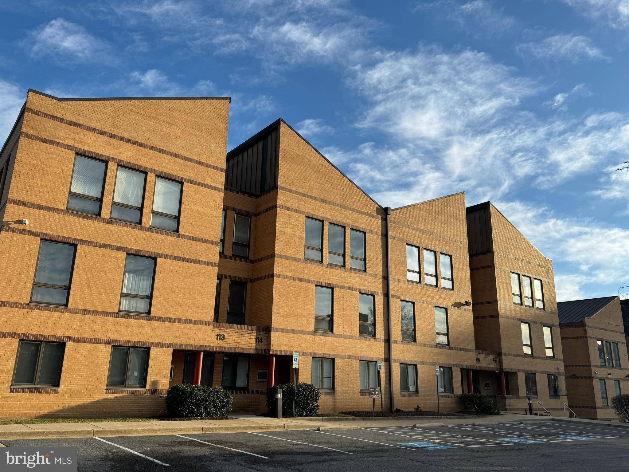 Greenbelt, MD 20770,7525 GREENWAY CENTER DR #106