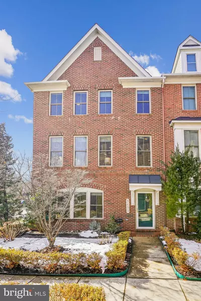 3451 KEMPER RD, Arlington, VA 22206