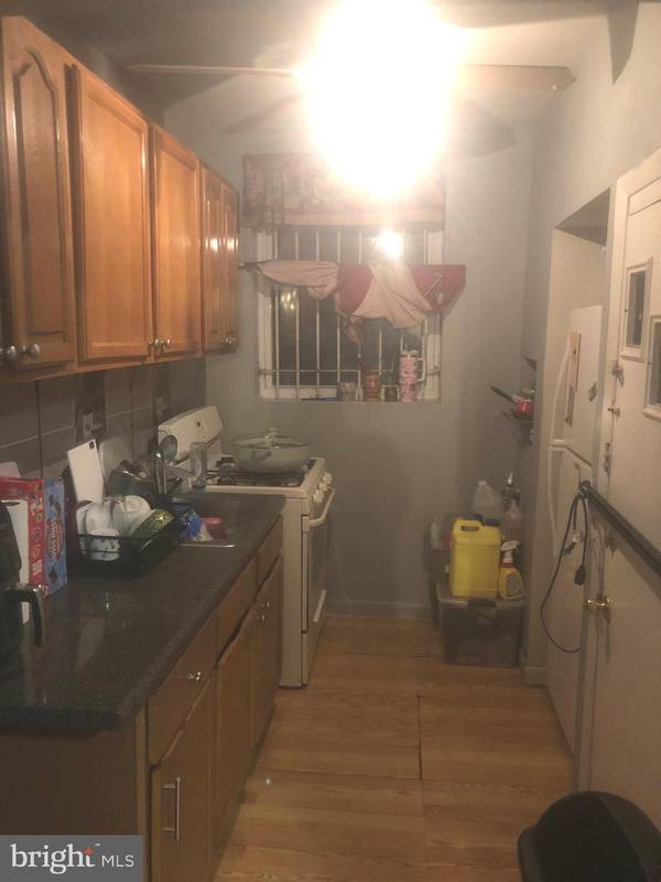 Philadelphia, PA 19140,166 W THELMA ST