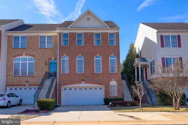 25278 MCINTYRE SQ, Chantilly, VA 20152