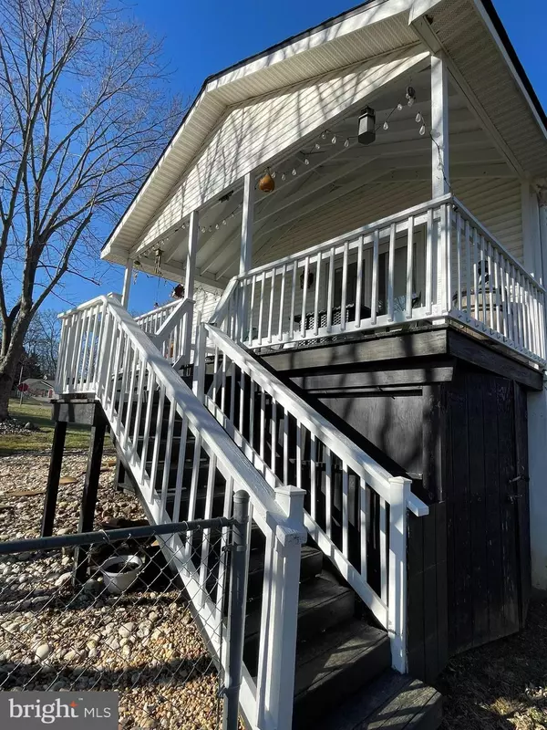 Inwood, WV 25428,671 1ST ST