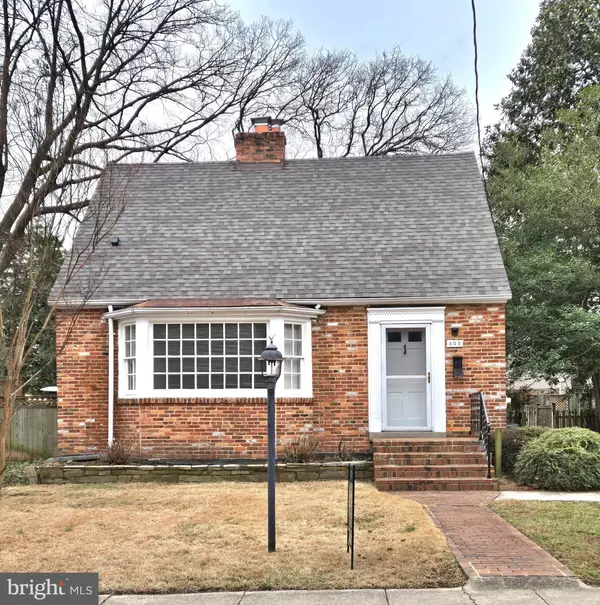 402 FONTAINE ST, Alexandria, VA 22302