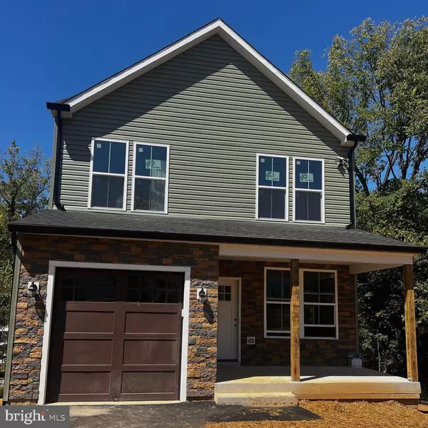 19 ONYX LN, Charles Town, WV 25414