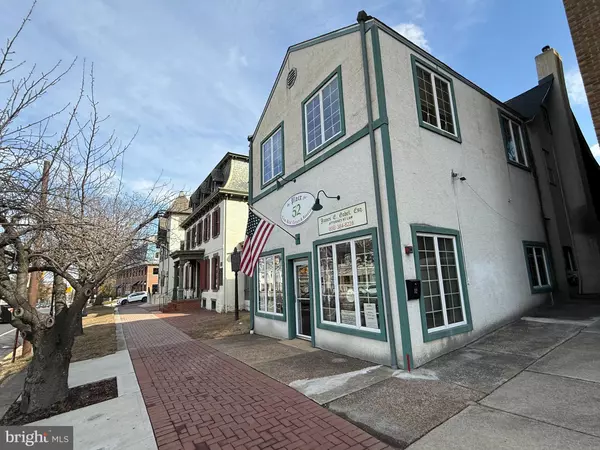 Woodbury, NJ 08096,52 N BROAD ST