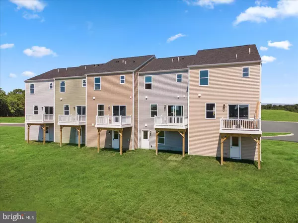 Inwood, WV 25428,END UNIT LOT 169 TROTTING RD