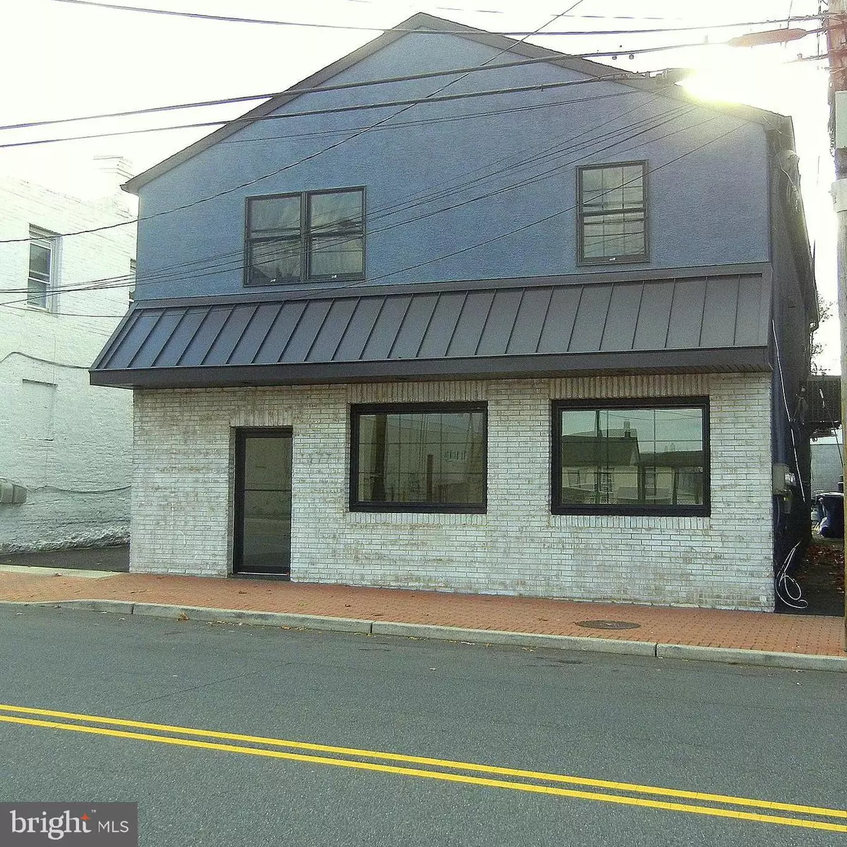 Williamstown, NJ 08094,377 S MAIN ST #2-A