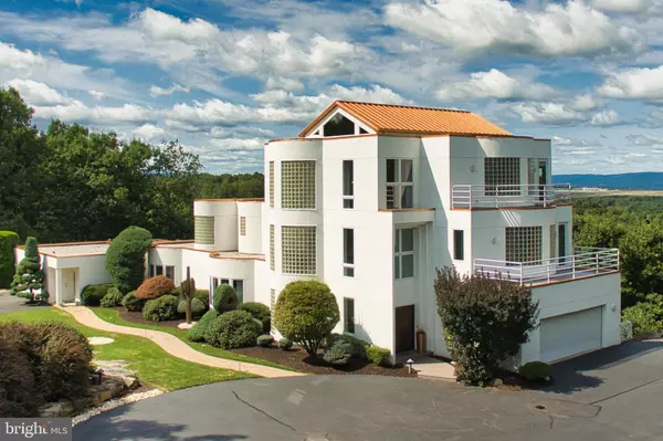 Moosic, PA 18507,110 GLENMAURA DR