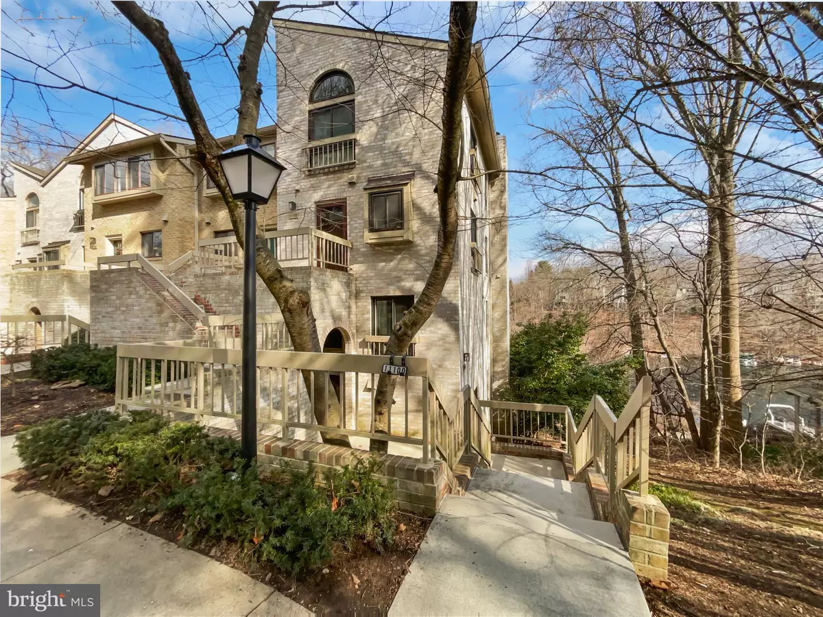 Reston, VA 20191,11100 BOATHOUSE CT #101