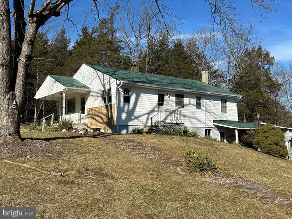 Luray, VA 22835,3176 OLD FORGE RD