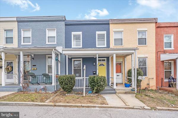 3013 ELM AVE, Baltimore, MD 21211