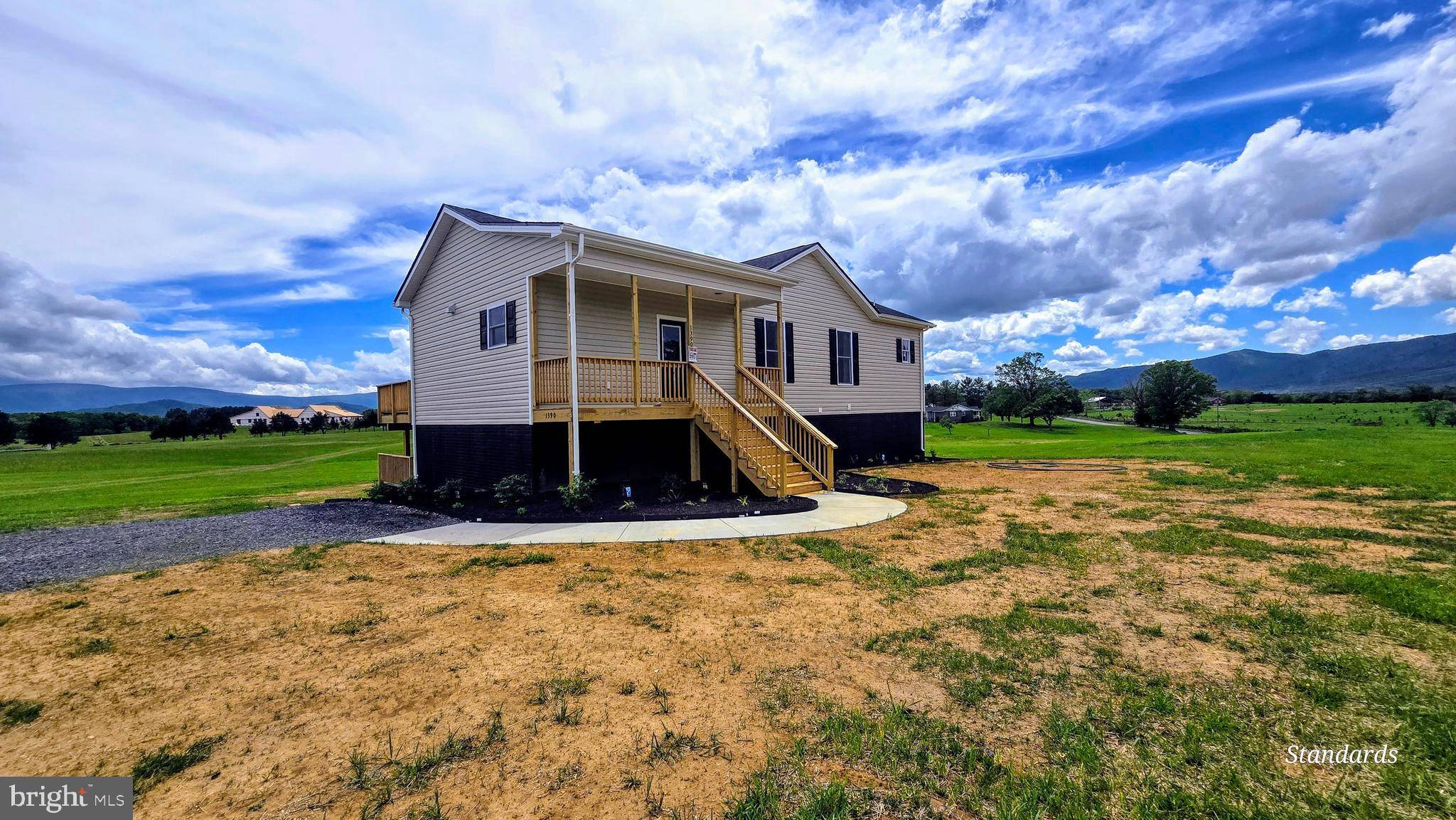 Front Royal, VA 22630,1390 RIVERMONT DR
