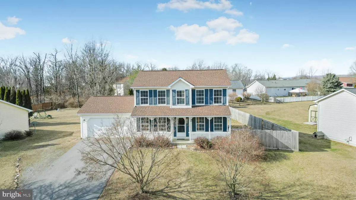 Martinsburg, WV 25405,148 CROOKED OAK WAY