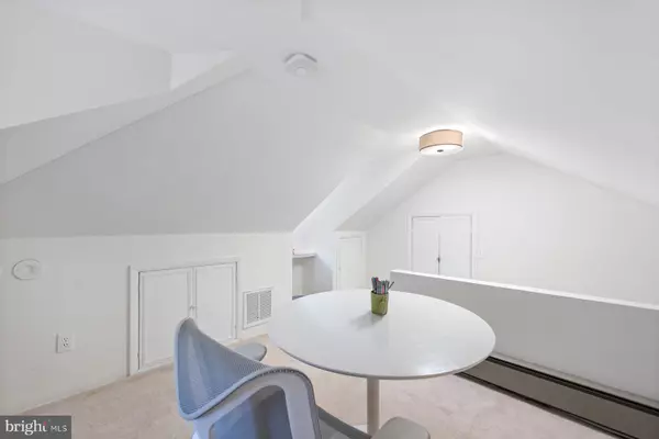 Baltimore, MD 21212,5317 SPRINGLAKE WAY