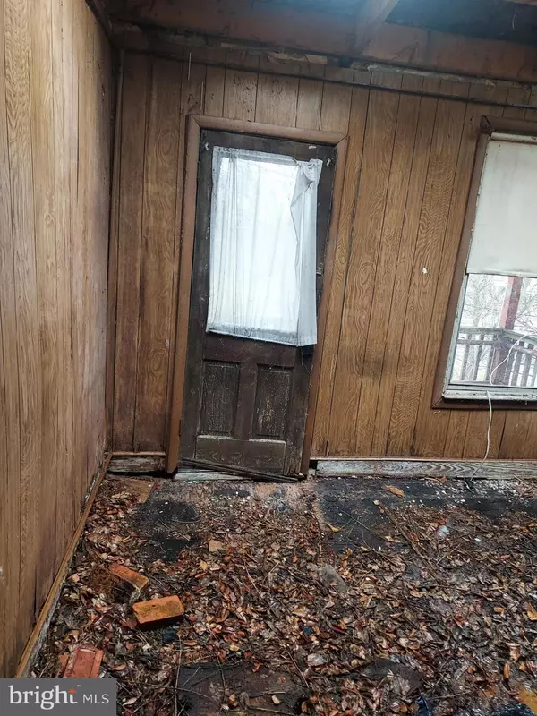 Baltimore, MD 21216,609 CLAYMONT AVE