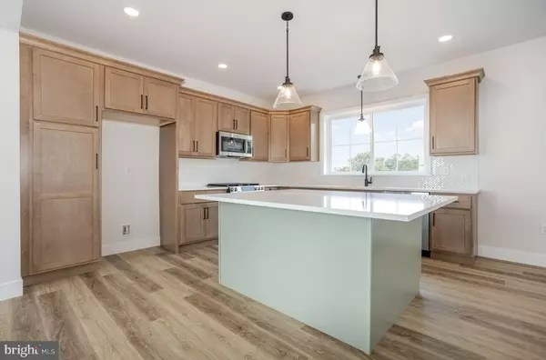 Elizabethtown, PA 17022,107 SPARROW LN