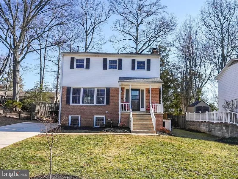 8633 CURTIS AVE, Alexandria, VA 22309