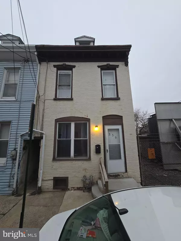 330 MOSS ST, Reading, PA 19604