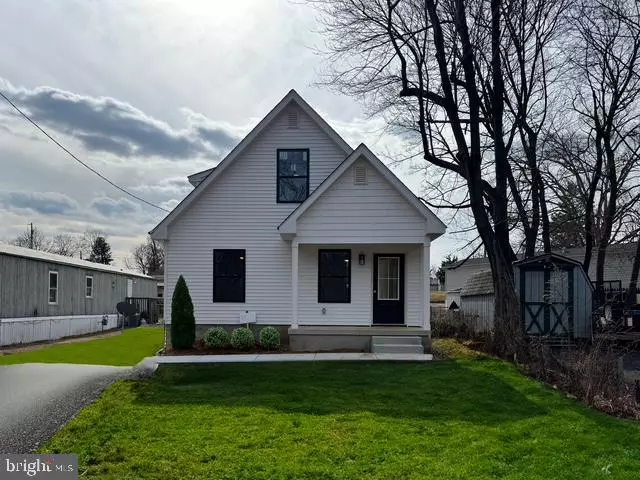 28 LINCOLN AVE, Mantua, NJ 08051