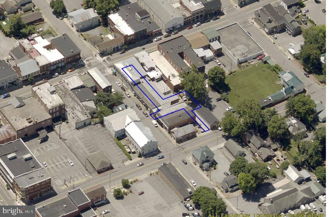 Charles Town, WV 25414,202 W WASHINGTON ST