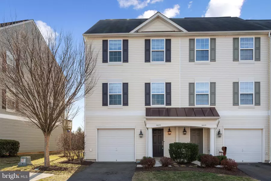 3075 CHINKAPIN OAK LN, Woodbridge, VA 22191