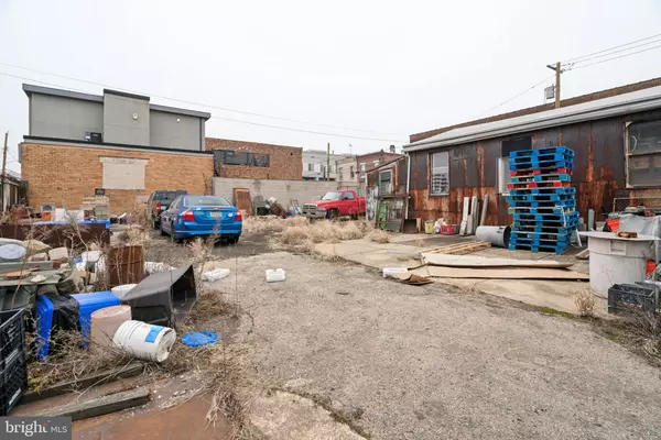 Philadelphia, PA 19134,2721 E WESTMORELAND ST