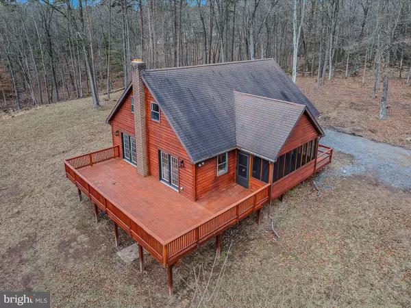 Berkeley Springs, WV 25411,193 COUNTRY RIDGE LN